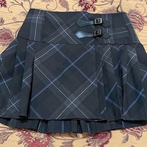 Bebe Plaid Mini Skirt with Buckle Detail New Size 0